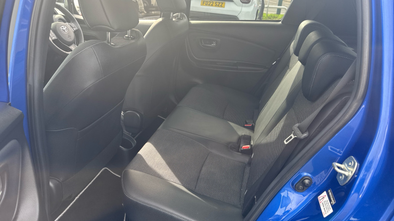 Toyota Yaris 1.5 Hybrid Excel 5dr CVT [Nav] Hybrid Hatchback